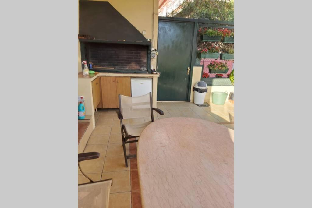 Apartamento Με Συμπάθεια-With Sympathy - Private Parking Kavala Exterior foto